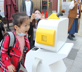 ���z�C����