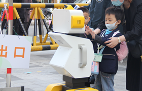 ���z�C����